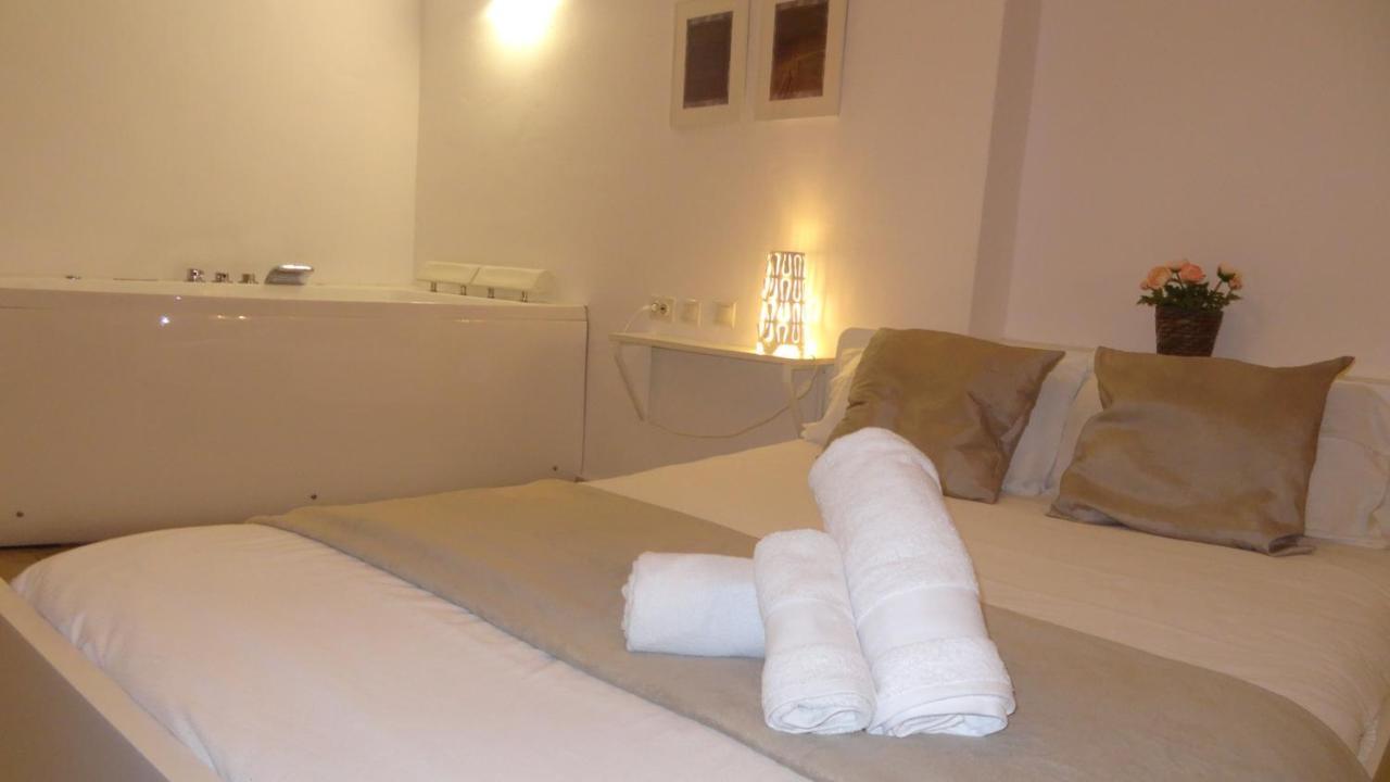 Cozy Rooms - Banera Hidromasaje Valencia Exterior photo